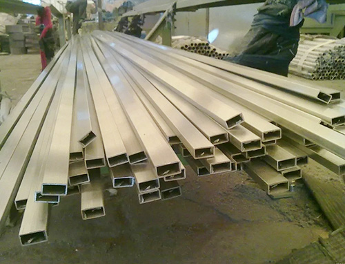 批量定制不銹鋼管材矩形管